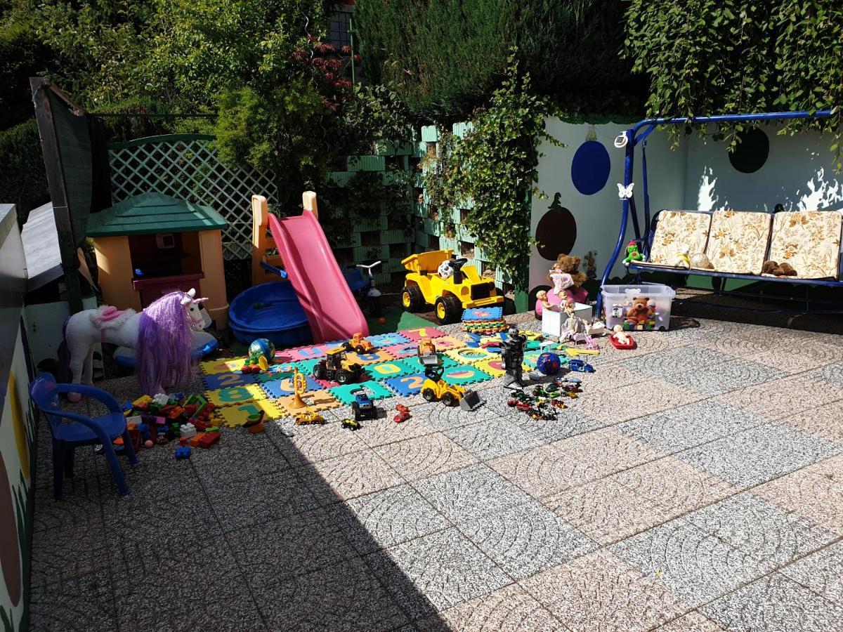 Ferienhaus Haus Herzog 티티제-노이슈타트 외부 사진