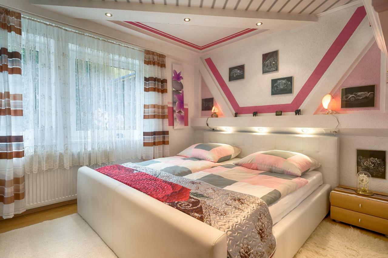 Ferienhaus Haus Herzog 티티제-노이슈타트 외부 사진